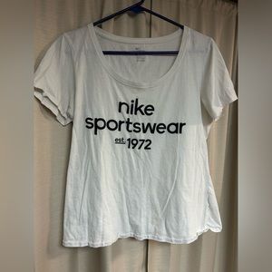 Nike Women’s Sportswear T-shirt